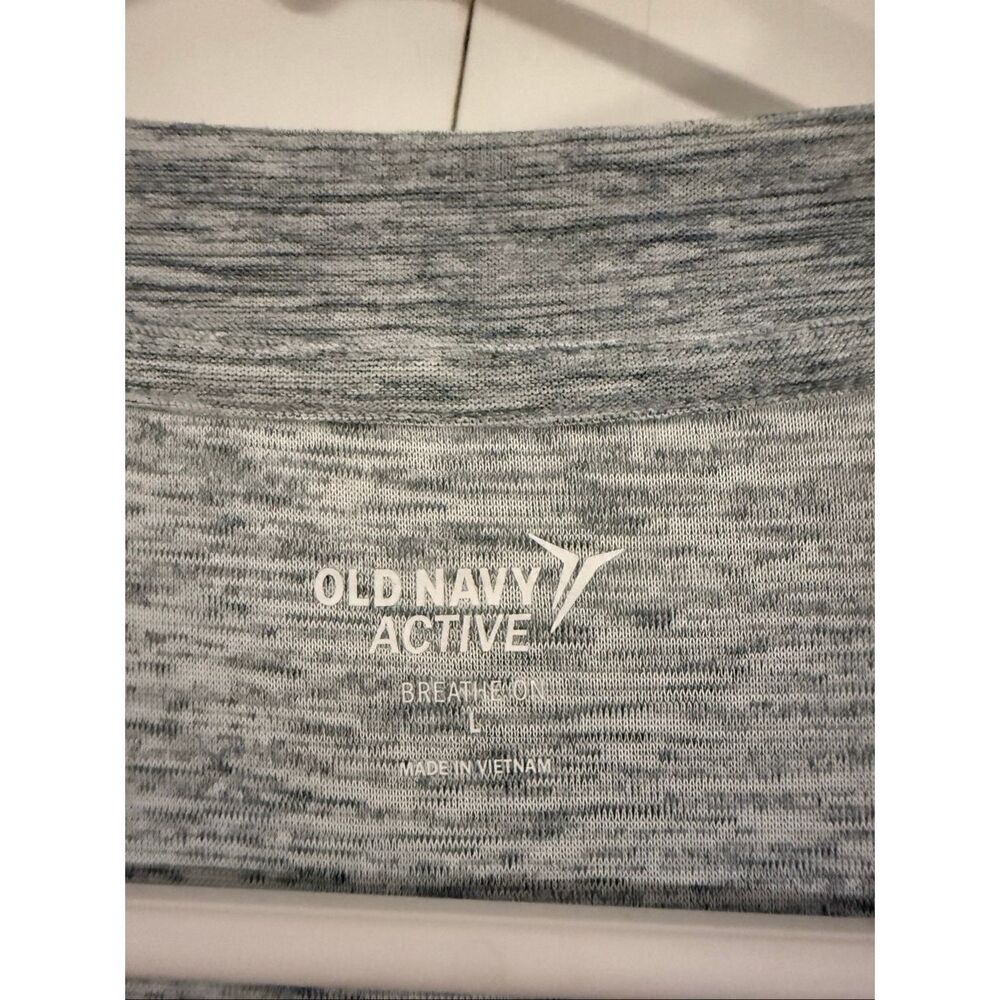 Old navy active breath one grey athletic top size large - Picture 3 of 9